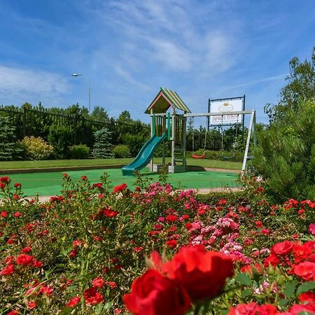 Bed and Breakfast Leszczynowy Dworek Гданьск Экстерьер фото